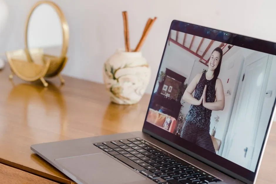 virtual stretch class - wellness initiatives for the workplace